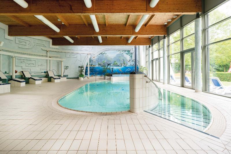 Seminaris Hotel Bad Boll - Havuz