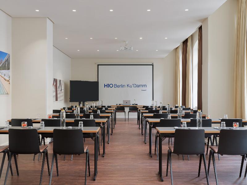 H10 Berlin Ku'Damm - Toplantı