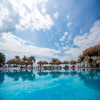 Plaza Beach Hotel