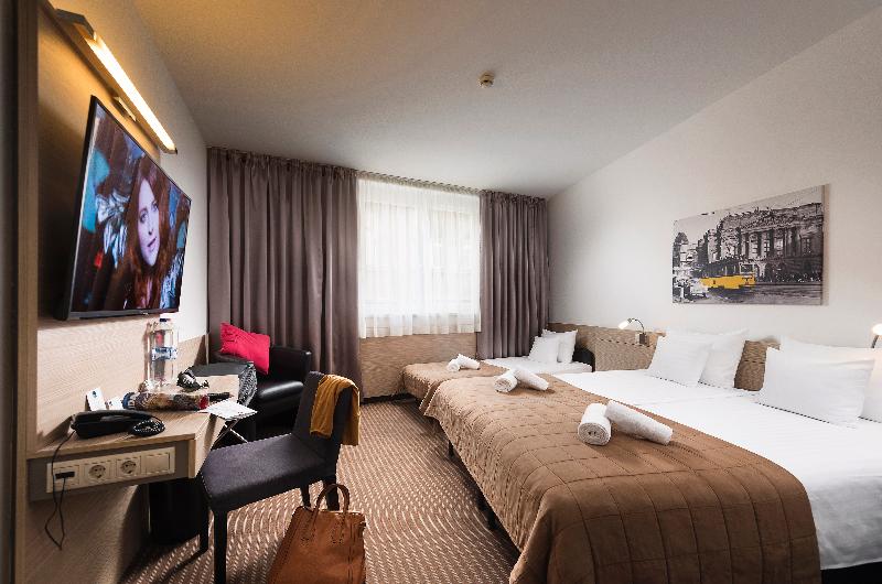 Bo18 Hotel Superior - Oda