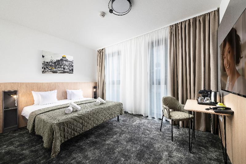 Bo18 Hotel Superior - Oda