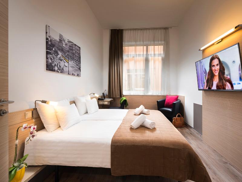 Bo18 Hotel Superior - Oda
