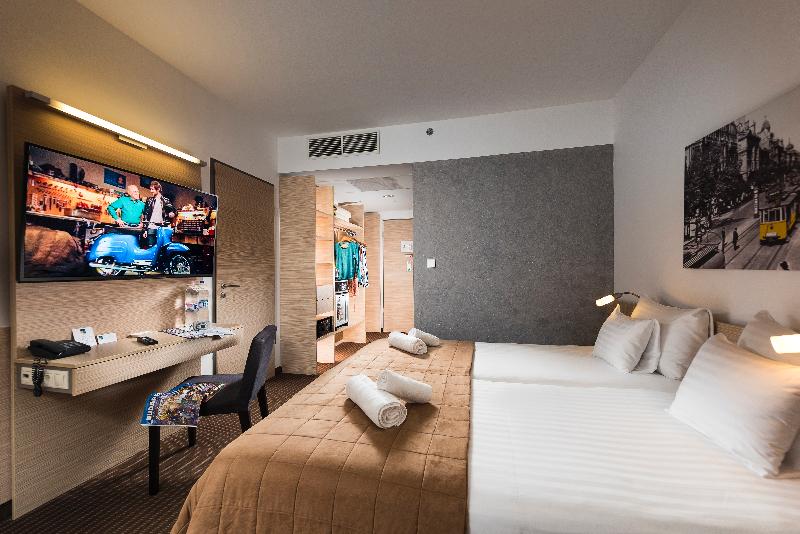 Bo18 Hotel Superior - Oda