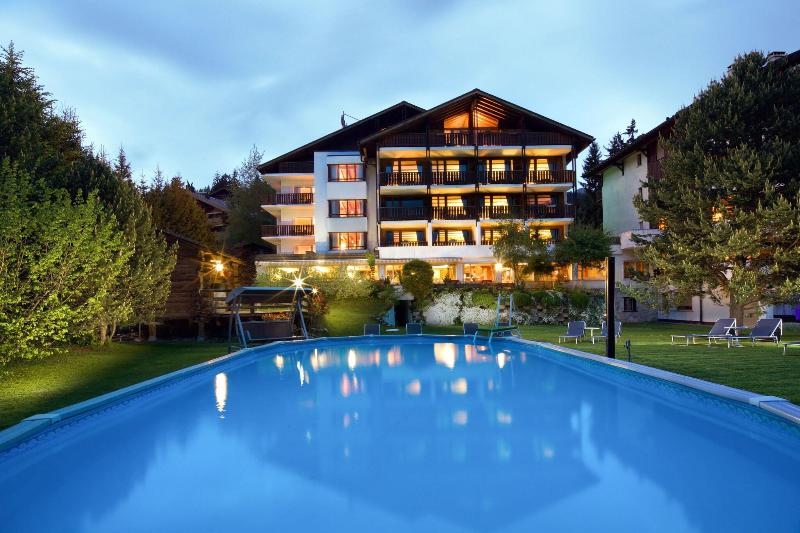Minotel La Prairie - Havuz