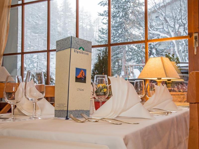 Alpenblick Superior - Genel
