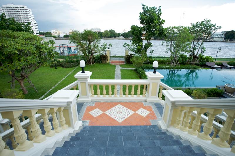 Praya Palazzo - Genel