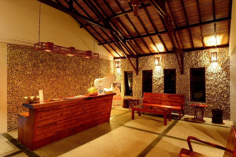 Cocotinos Sekotong Lombok - Lobi