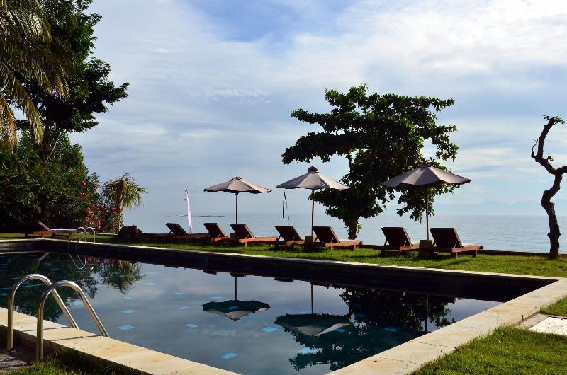 Cocotinos Sekotong Lombok - Havuz