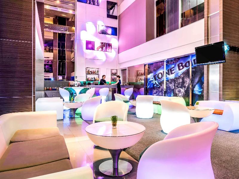 Hilton Garden Inn Bangkok Silom - Bar