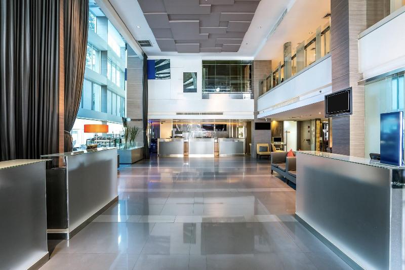 Hilton Garden Inn Bangkok Silom - Lobi