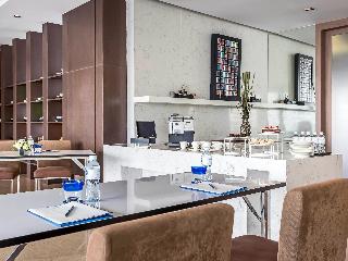 Hilton Garden Inn Bangkok Silom fotoÄŸrafÄ±