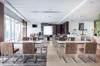 Hilton Garden Inn Bangkok Silom fotoÄŸrafÄ±