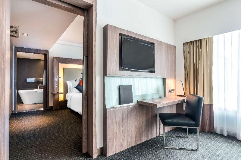 Hilton Garden Inn Bangkok Silom - Oda