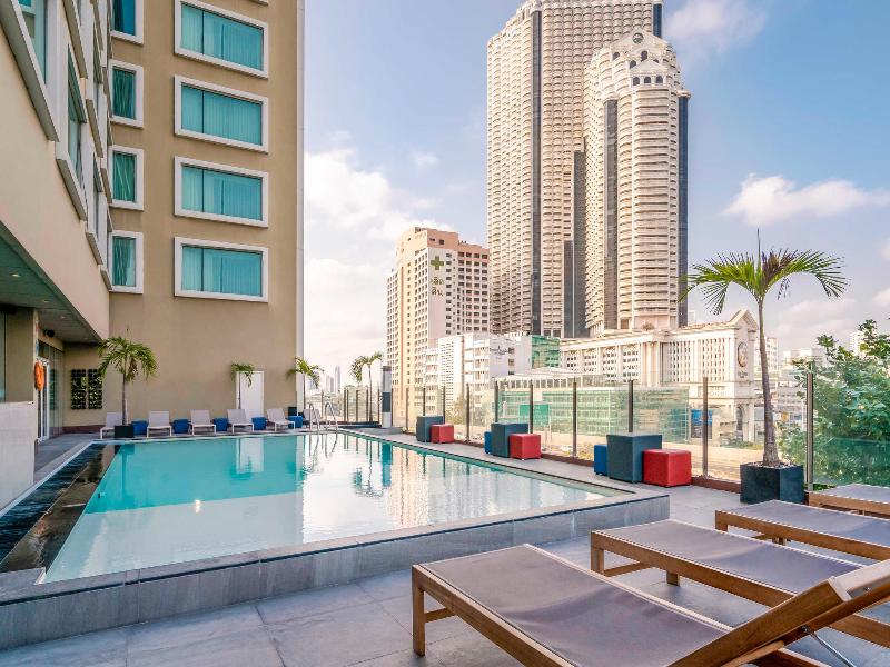 Hilton Garden Inn Bangkok Silom - Havuz