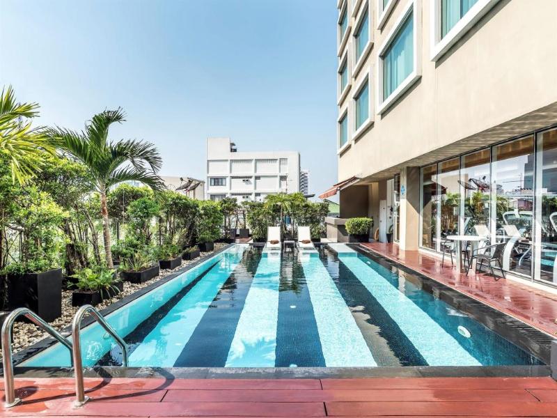 Hilton Garden Inn Bangkok Silom - Havuz