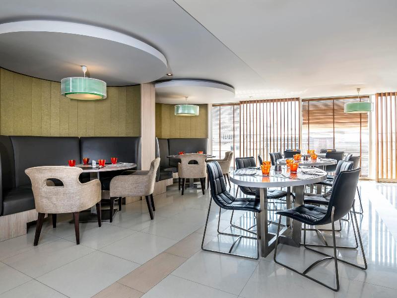 Hilton Garden Inn Bangkok Silom - Restoran