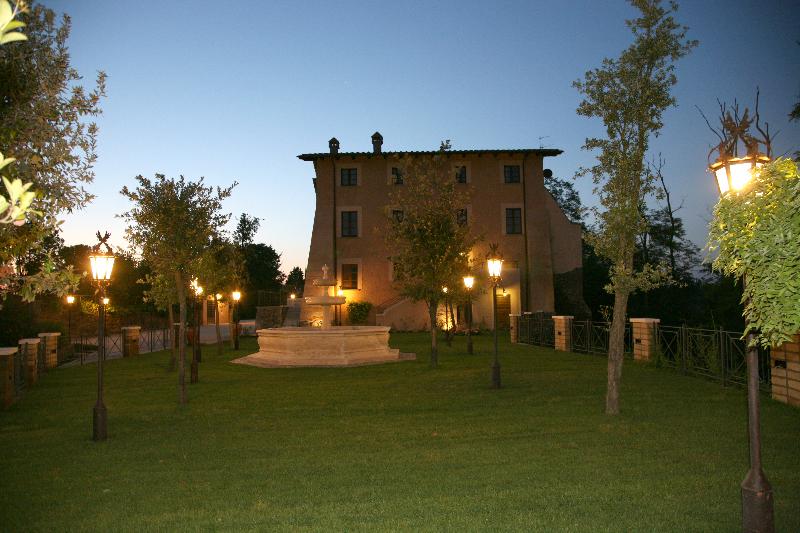 Hotel Relais Castrum Bocce - Genel