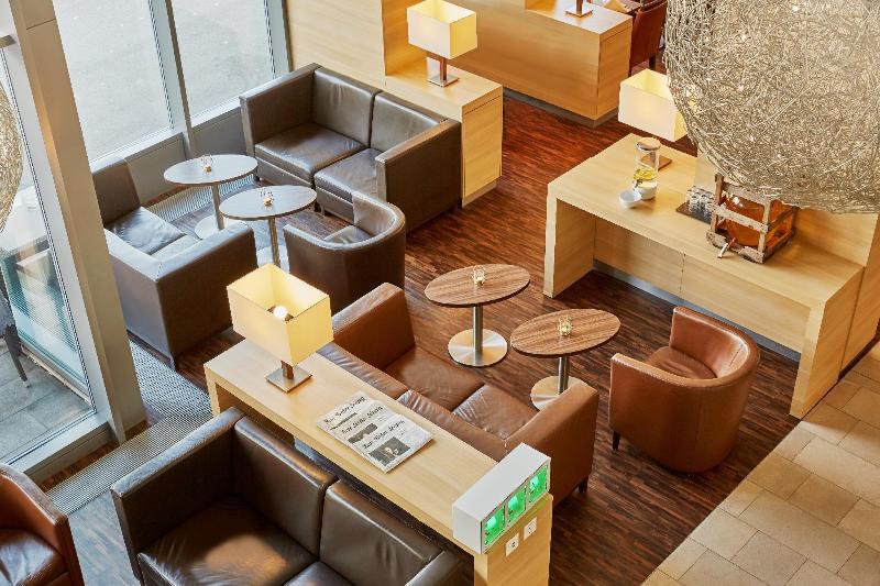 Moxy Zurich - Lobi