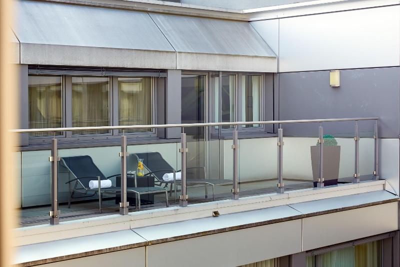 Moxy Zurich - Aktivite
