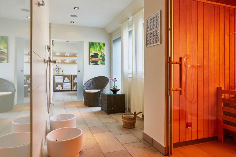 Moxy Zurich - Aktivite