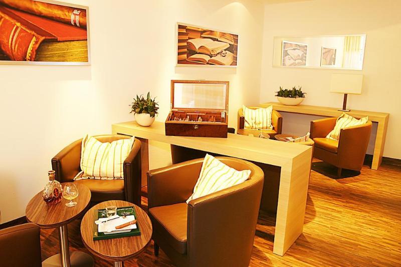 Moxy Zurich - Genel