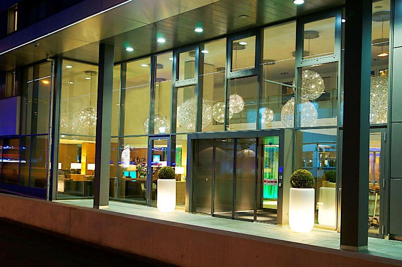 Moxy Zurich - Genel