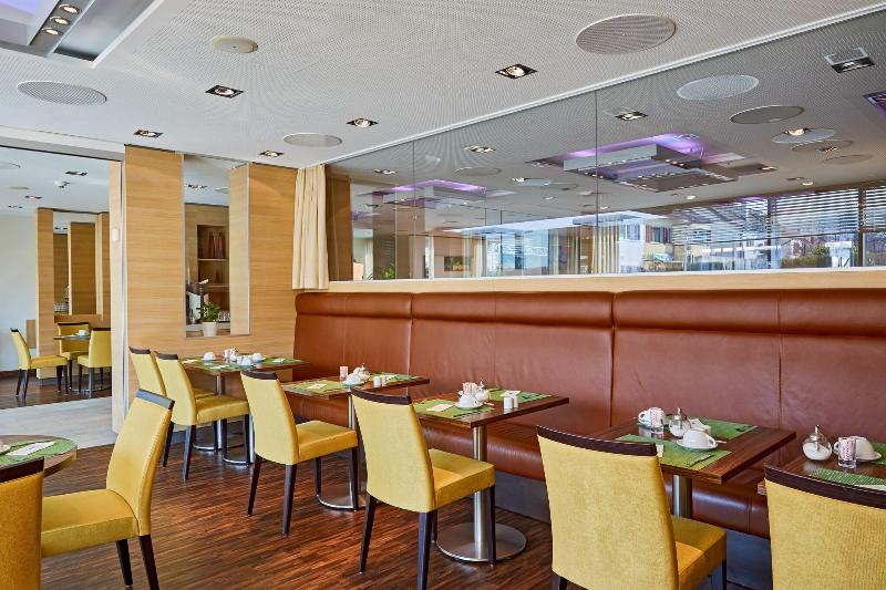 Moxy Zurich - Restoran