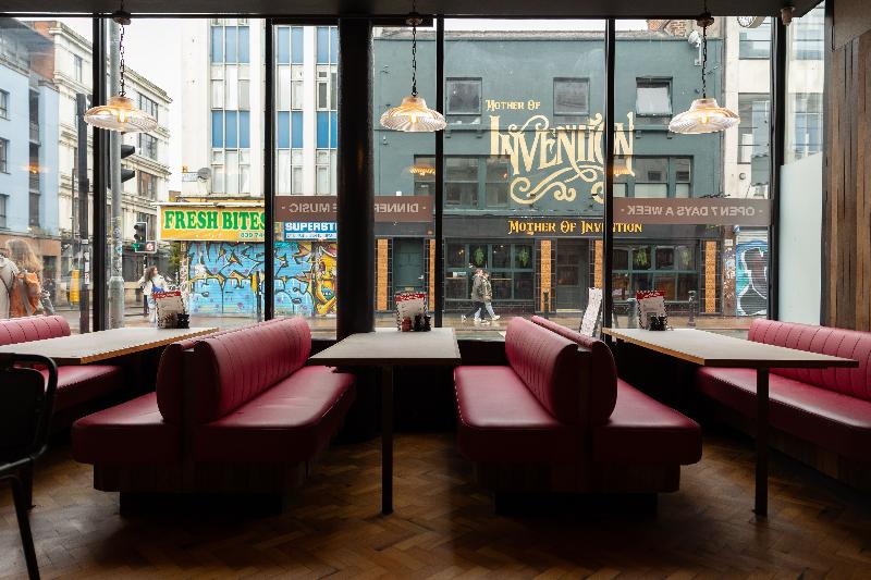 Malacuna Manchester - Restoran
