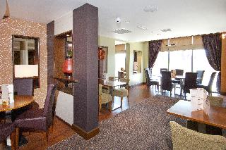 Premier Inn London Gatwick Manor Royal fotoÄŸrafÄ±