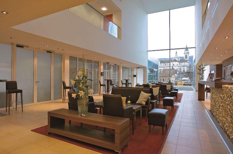 H4 Hotel Solothurn - Lobi