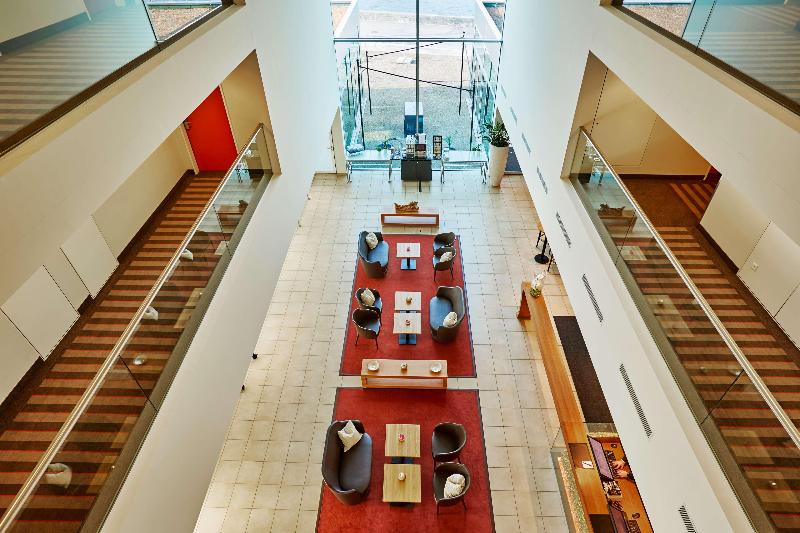 H4 Hotel Solothurn - Lobi