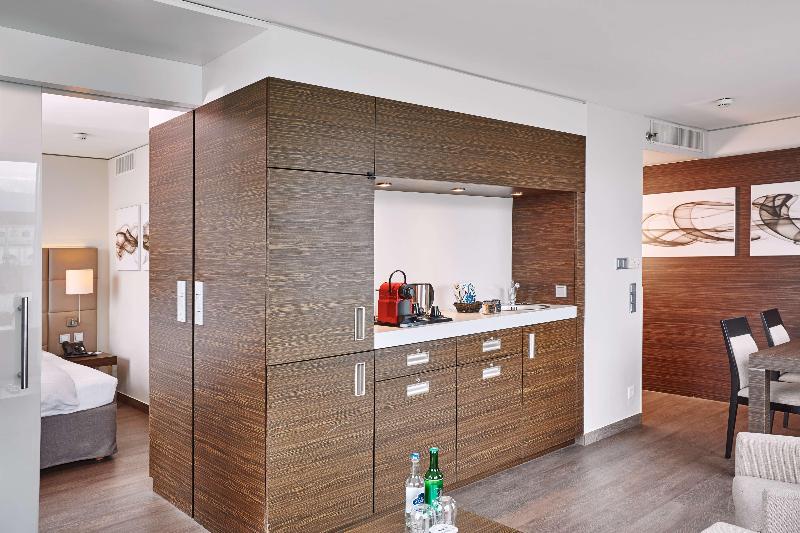 H4 Hotel Solothurn - Oda