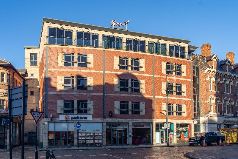 Roomzzz Leeds City - Genel