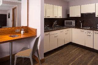 Roomzzz Leeds City fotoÄŸrafÄ±