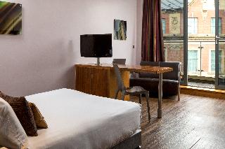 Roomzzz Leeds City fotoÄŸrafÄ±