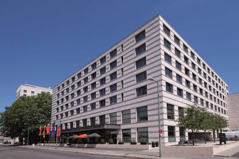 JW Marriott Hotel Berlin - Genel