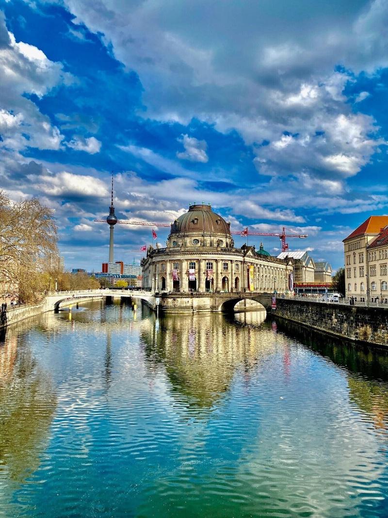 JW Marriott Hotel Berlin - Genel