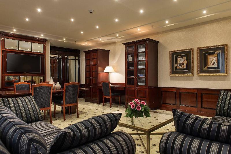 JW Marriott Hotel Berlin - Oda