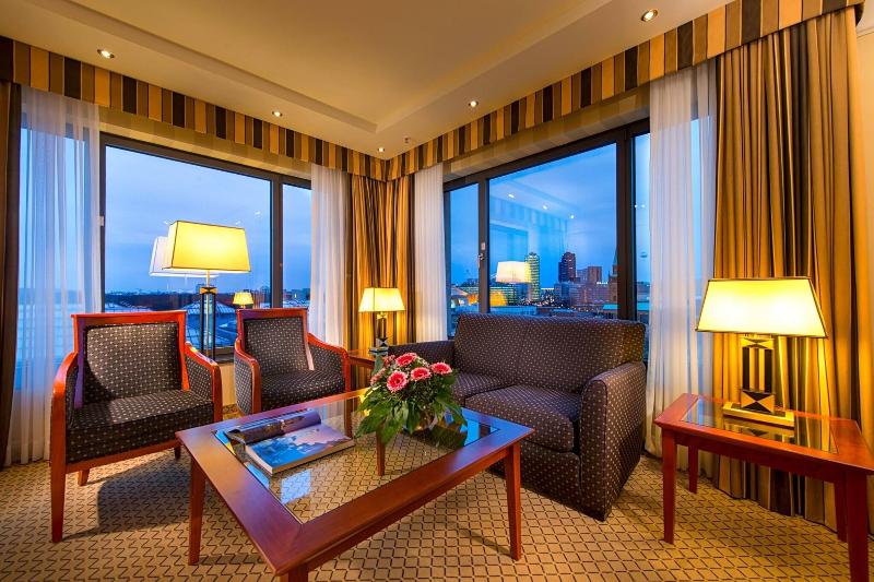 JW Marriott Hotel Berlin - Oda