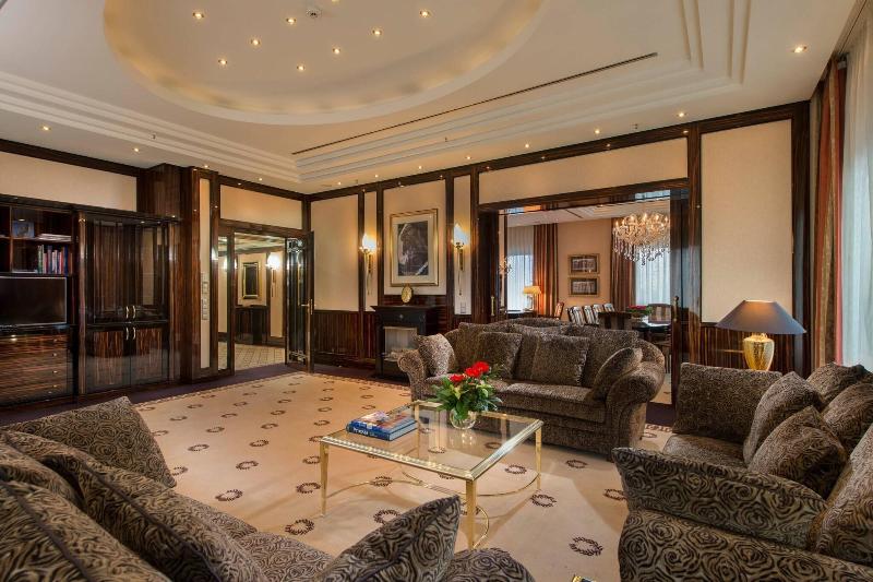 JW Marriott Hotel Berlin - Oda