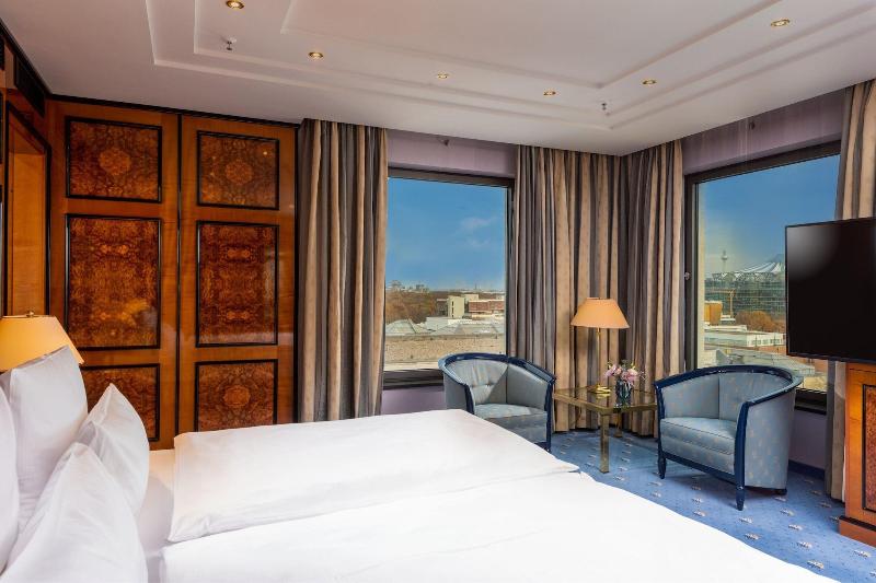 JW Marriott Hotel Berlin - Oda