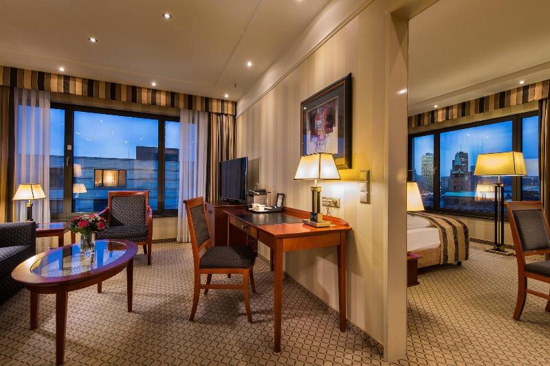 JW Marriott Hotel Berlin - Oda
