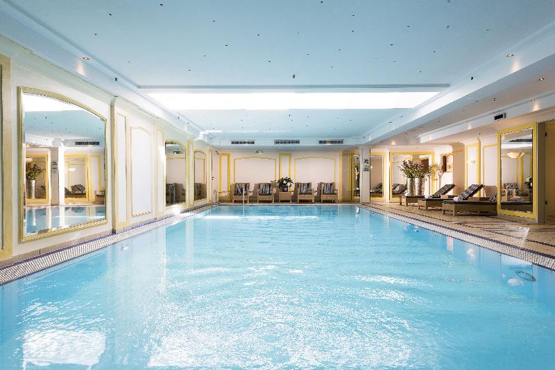 JW Marriott Hotel Berlin - Havuz