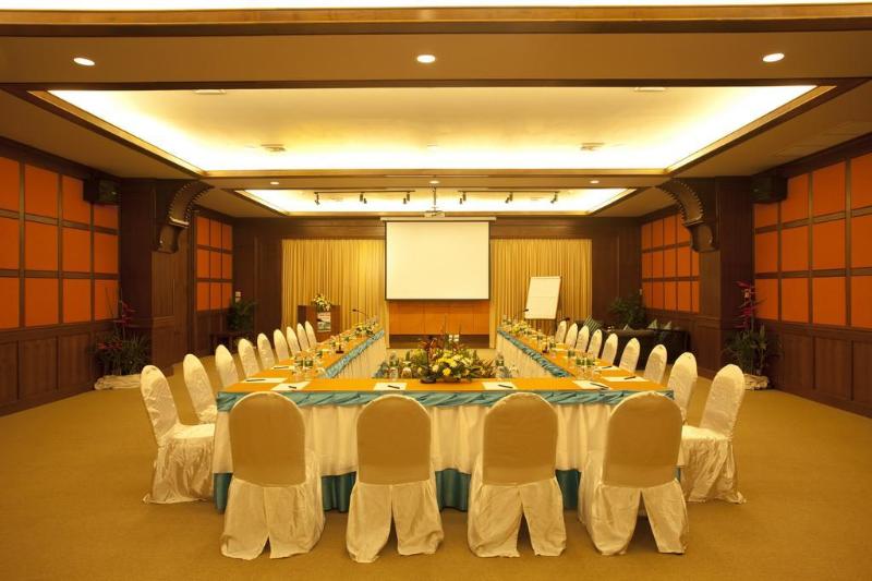 Rawai Palm Beach Resort - Genel