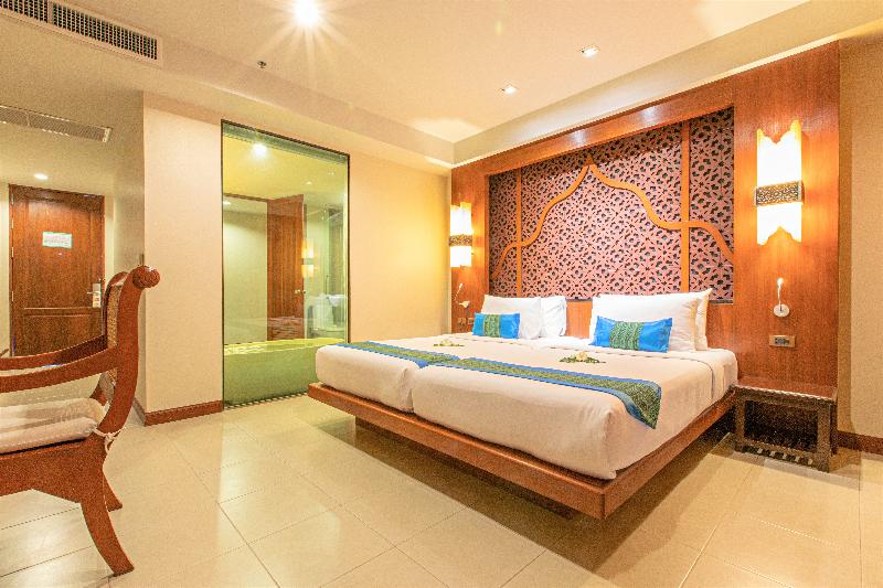 Rawai Palm Beach Resort - Oda