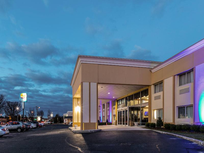 Comfort Inn Long Island - Genel