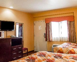 Rodeway Inn MacArthur Airport fotoÄŸrafÄ±