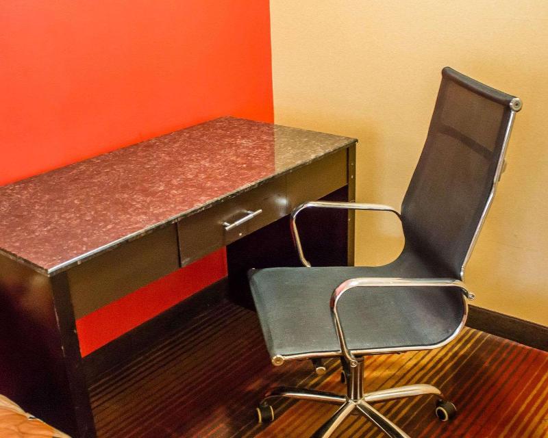 Rodeway Inn MacArthur Airport - Oda
