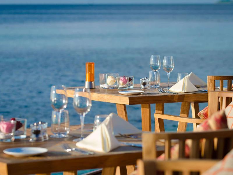 V Villas Maldives at Mirihi - MGallery Collection - Restoran