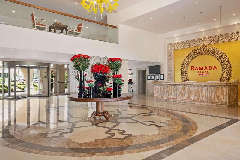 Ramada Plaza by Wyndham Mardin - Lobi